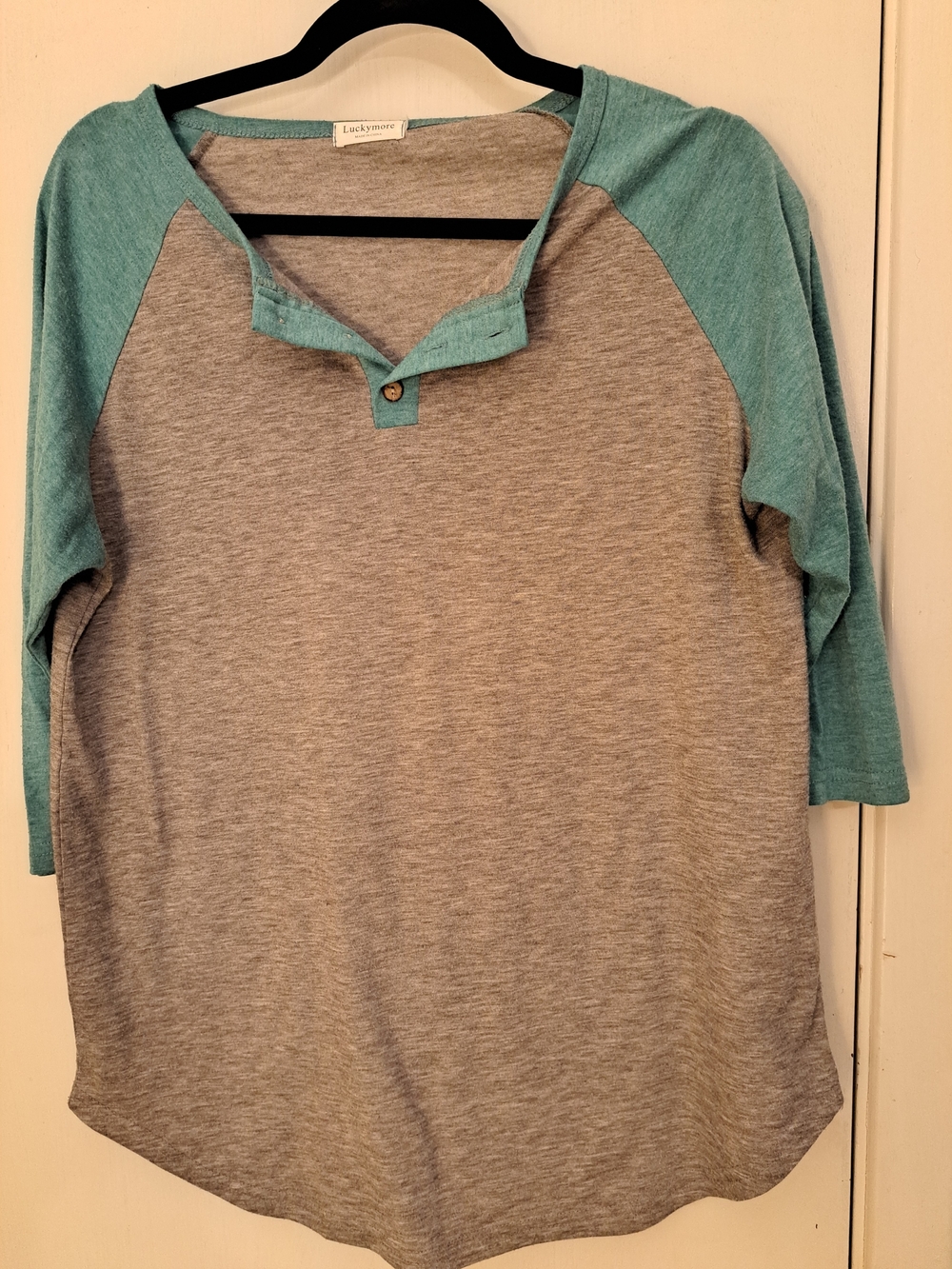 LUCKYMORE 3/4 sleeves, Gray Body with Teal sleeves Raglan Henley,super comfy